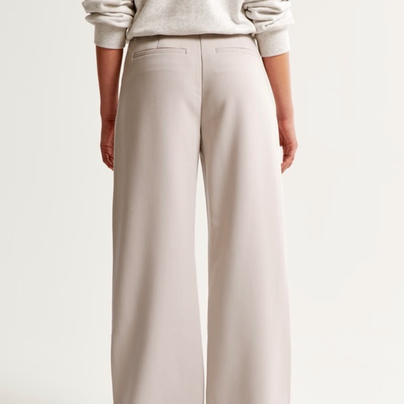 Abercrombie & Fitch Sloane Trousers - Picture 2 of 2